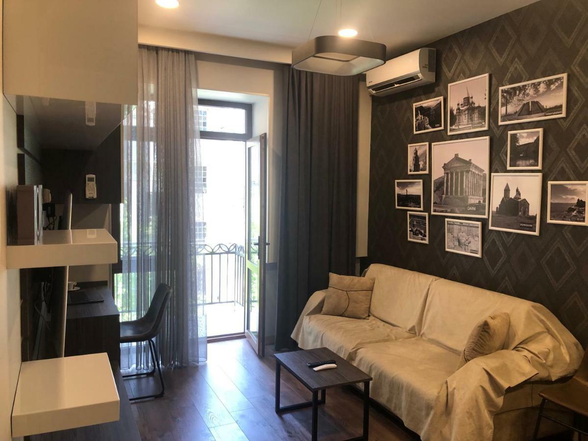 Apartment On Moskovyan 31 Erévan Extérieur photo